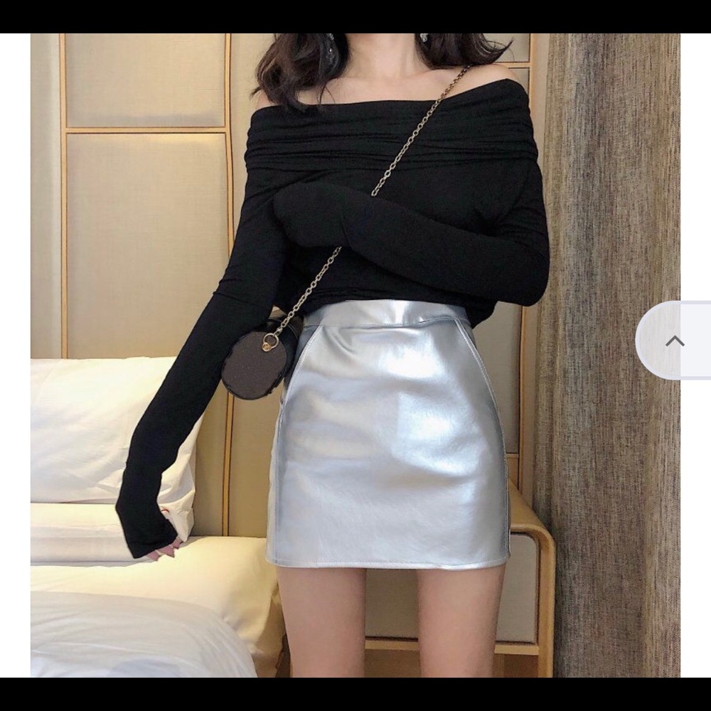Skirt - Picture 3 of 3